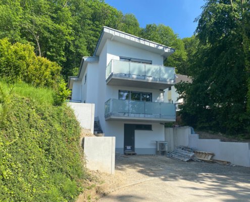 Freistehendes Haus 85