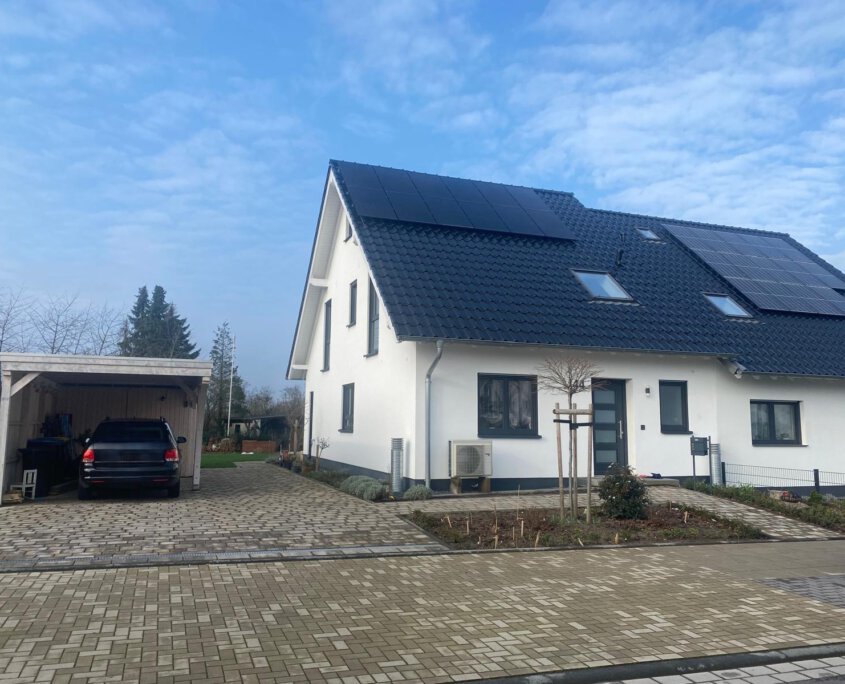 Freistehendes Haus 90