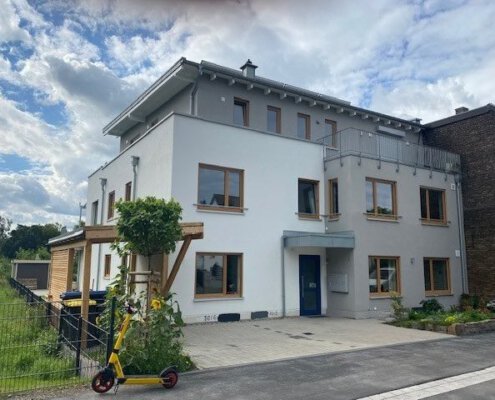 Mehrfamilienhaus 6