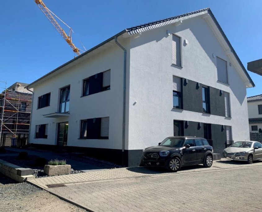 Mehrfamilienhaus 7