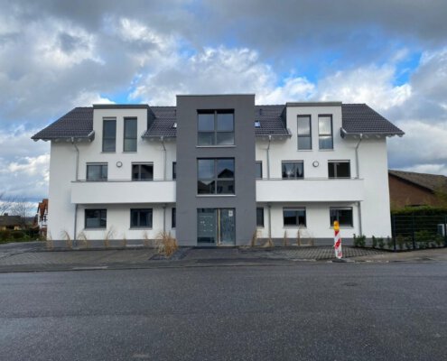 Mehrfamilienhaus 9